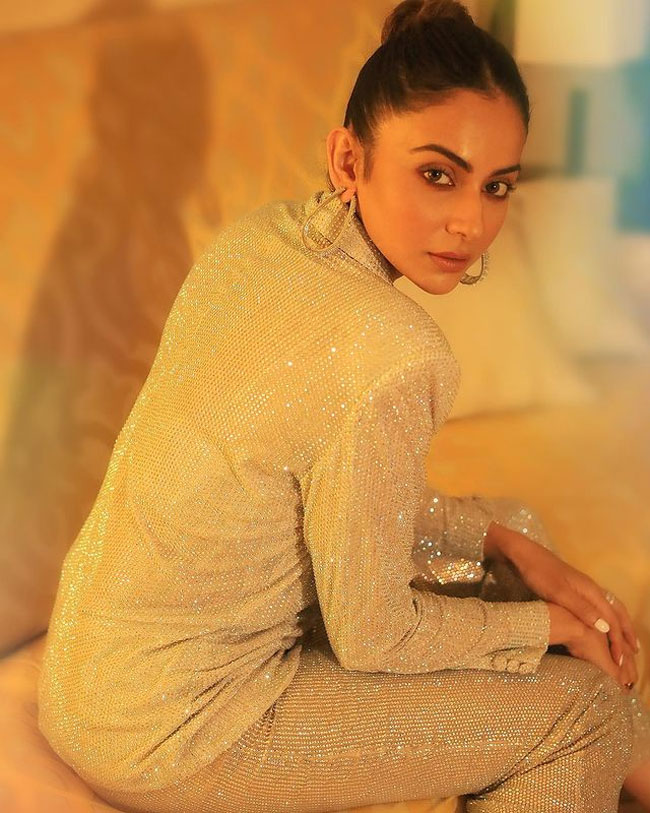 Staggering Photoshoot Of Insta Celebrities